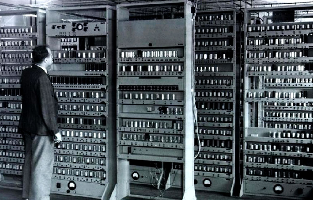First-Generation-Computer
